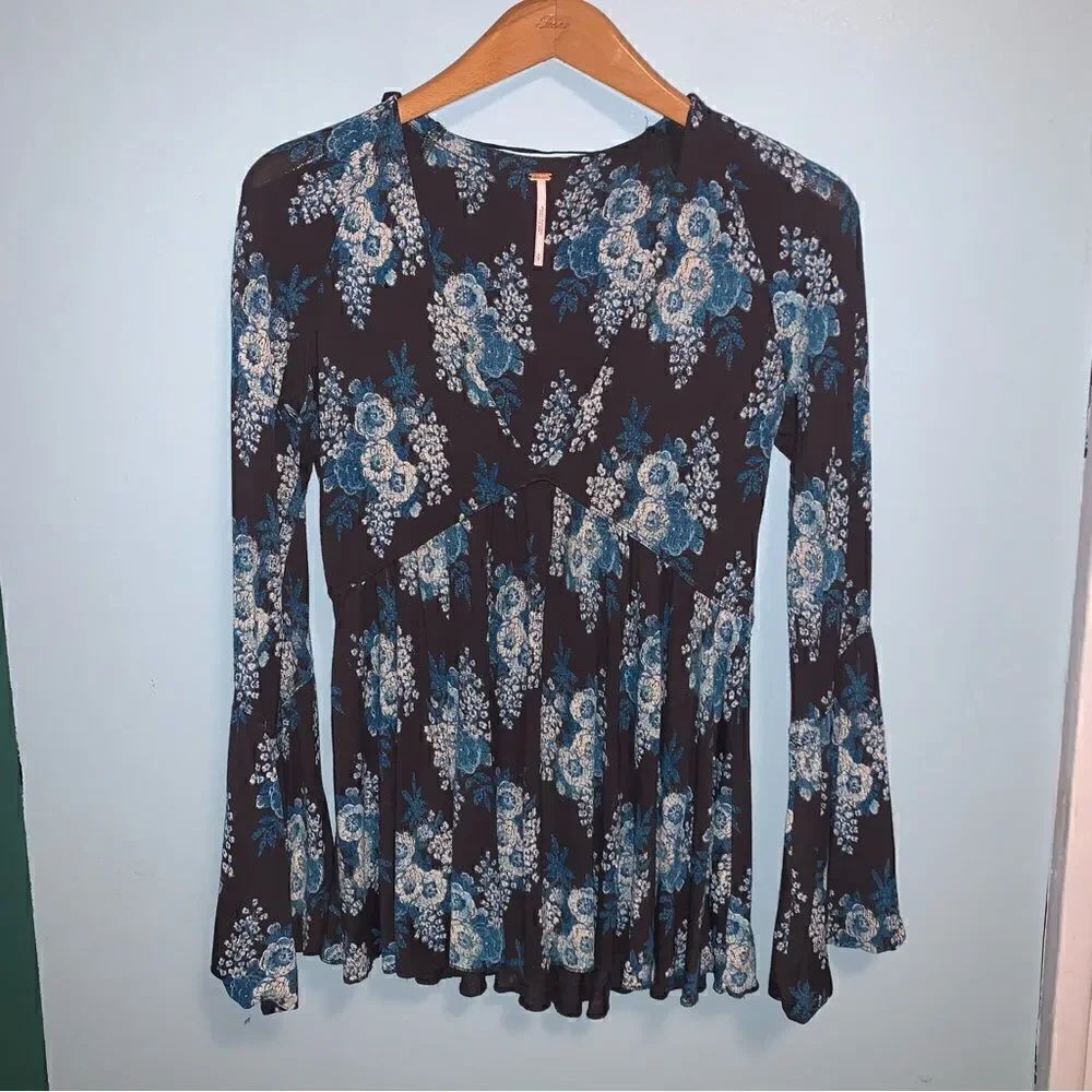 Free People Floral Tunic Size Small